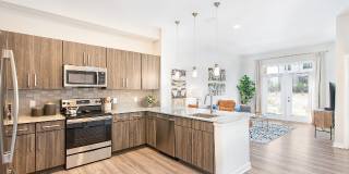 Overture Greenville Age 55+ Apartment Homes Gallery 7