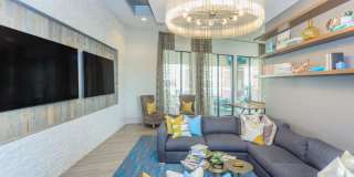 Ravella at Sienna Gallery 11