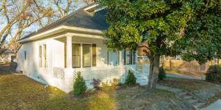 Freshly Updated 3 Bedroom House Gallery 14