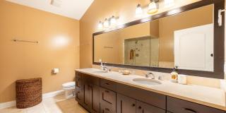 3709 N ASHLAND Avenue Gallery 21