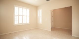 Charming Three Bedroom Napa Home Close to Queen of the Valley Medical Center Gallery 8