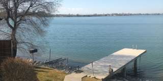 Fully Furnished Lakefront Condo!! 6 Month Lease Available! Gallery 1