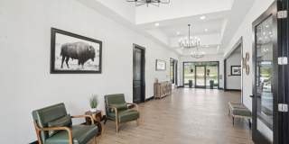 The Laredo Gallery 11