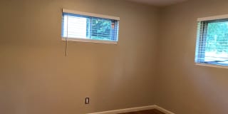 South Knox 2BR/ 1BA one-level house Gallery 15