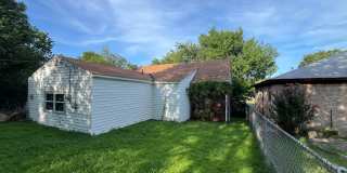Spacious 3 Bed, 2 Bath Tulsa Home — 728 N Marion Ave Gallery 35