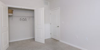 Riverstone Apartments at Long Shoals Gallery 83