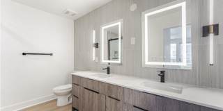 Midtown 205 Gallery 58