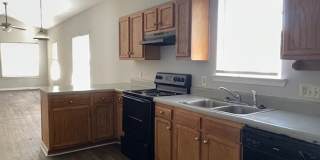 Cute 3 Bedroom, 2 Bath near Historic Downtown Wilmington - WHA Approved Cute 3 Bedroom, 2 Bath near Historic Downtown Wilmington - WHA Approved Gallery 4