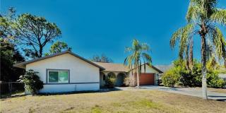 5015 Lee Boulevard Gallery 1