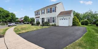 Beautiful Home with Brand-New Designer Kitchen | 3 Bed | 2.5 Bath | 2,800+ Sq Ft | North Penn School District Beautiful Home with Brand-New Designer Kitchen | 3 Bed | 2.5 Bath | 2,800+ Sq Ft | North Penn School District Gallery 3