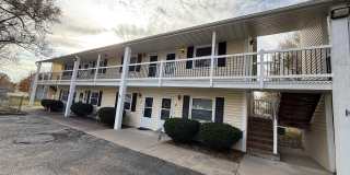 4021 S RICKETTS Avenue unit: 8 Gallery 1