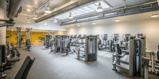 170 Amsterdam 170 Amsterdam Gallery 38