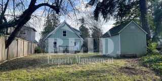 Craftsman Style 3 Bed/2 Bath Home - Bremerton Gallery 6