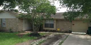 Welcome home to 5874 Castle Run! Gallery 1