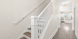 Beautifully Upgraded 3B/2.5B  Tuscan Village Townhome near Destin Harbor, Bay, and Beaches Gallery 11