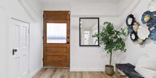 Charming 2BR Condo in Denver Gallery 4