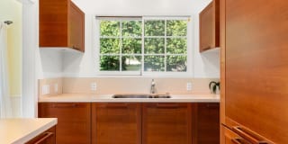 6065 Scenic Ave Gallery 7