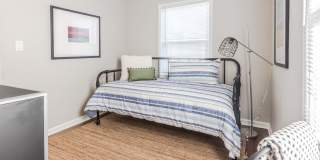 Everly Apartments on Cherry Street Gallery 26