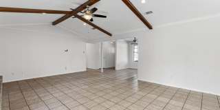 221 Azalea Lane Gallery 5