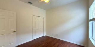 9512 Greenpointe Drive Gallery 52