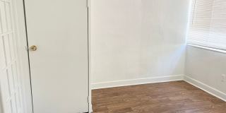Charming 2 Bedroom, 1 Bath Home in Tower District Charming 2 Bedroom, 1 Bath Home in Tower District Gallery 12