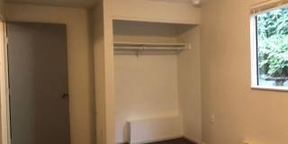 3 Bedroom, 1.5 Bath Single Family Home Gallery 9
