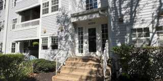 8330 MONTGOMERY RUN RD #E Gallery 1