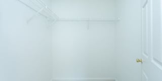 Granville Oaks Gallery 13