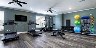 55+ Active Adult Apartment Homes - Ivy Point Klein Gallery 14
