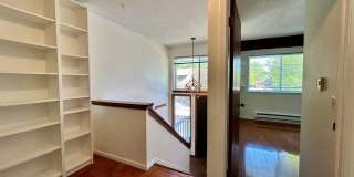 Beautiful & Bright 2-Bedroom + Office Corner Condo in North Boulder Gallery 19