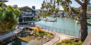 122 Captains Landing Gallery 1