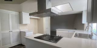 Coming Soon! 3 Bed/2 Bath home in Glendale! Located in an HOA! (Available on 05/15/26) Gallery 12