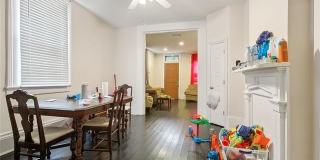 3005 BANKS Street Gallery 4