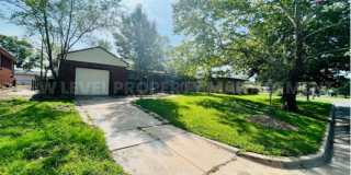 886 South Fabrique Drive Gallery 1