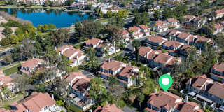 Updated & Furnished 3BR Townhome with Loft & Lake Access Gallery 32