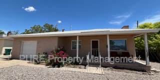 1104 Acoma Gallery 1