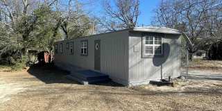 103 Clark Street Trailer Gallery 1