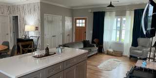 Room in 3 Bedroom Home at Holland Ct Gallery 1