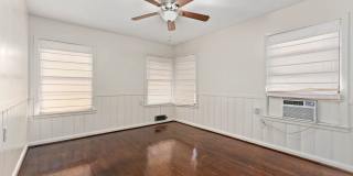 Live Close to Campus! 4 Bed/2 Bath Available for August 2026 Move-in! Gallery 11