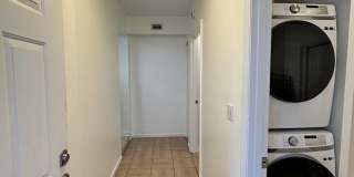 368 1ST Street Gallery 1