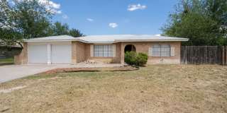 Charming 3 bed 2 bath for rent in Buena Vista area Gallery 1