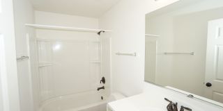 Spacious and fabulous 3 bedroom/2.1 bath townhouse with two car attached garage Gallery 18