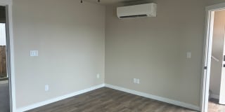 Modern New Construction 1 Bedroom / 1 Bath including Utilities Gallery 5