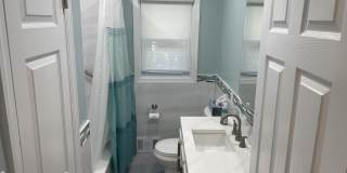 300 4th Avenue Gallery 16