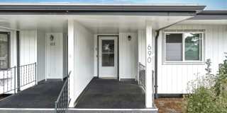 690 Country Club Rd Gallery 1