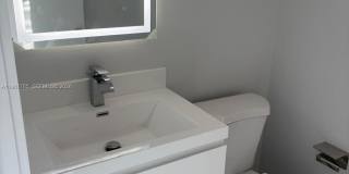 10225 NW 57th Ter Gallery 28