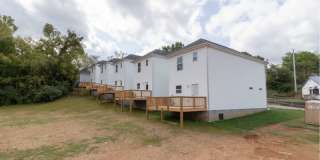 827 Charlotte Street Gallery 14