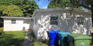 3001 SW 23rd Ter Gallery 1