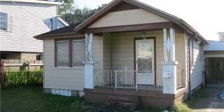 919 WEST Drive Gallery 1