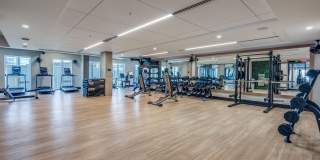 2800 Taylor Gallery 24